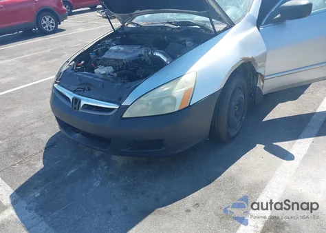 2007 Honda Accord 3.0 Se z USA, uszkodzony, nr VIN 1HGCM66407A059621